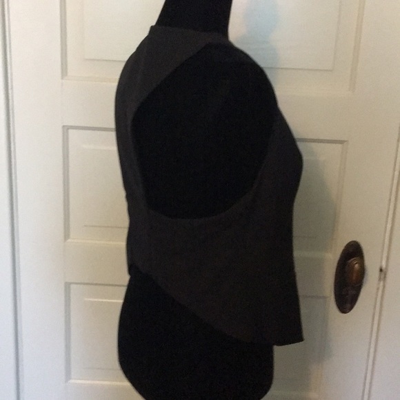 Super cute vest - Picture 3 of 5